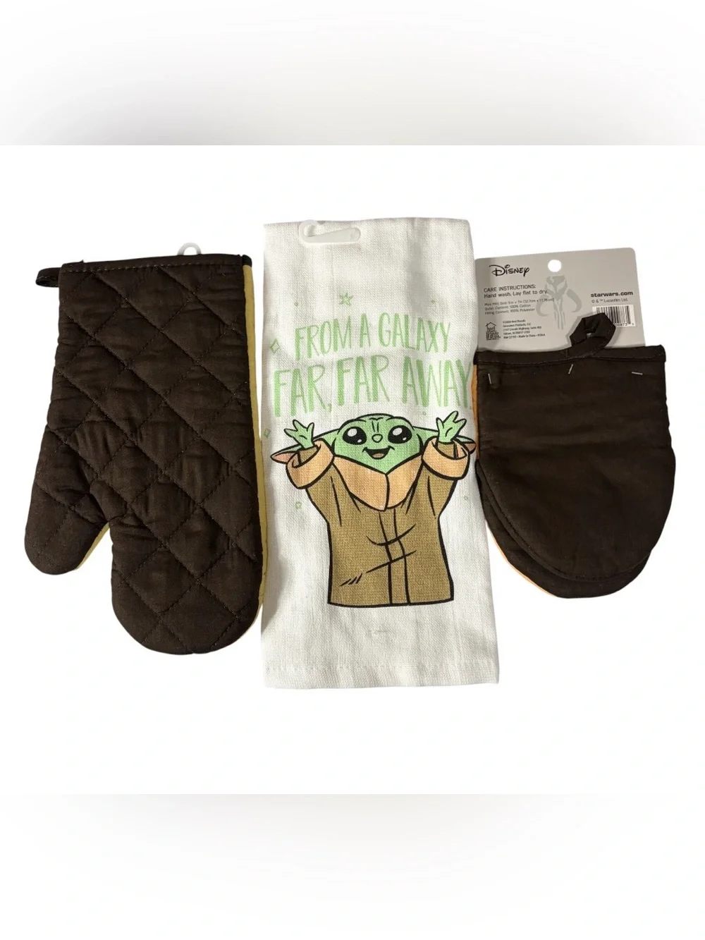 Star Wars Kitchen 4pc Set- MINI Mat,Oven MIT,Kitchen Towel,Pot Holder